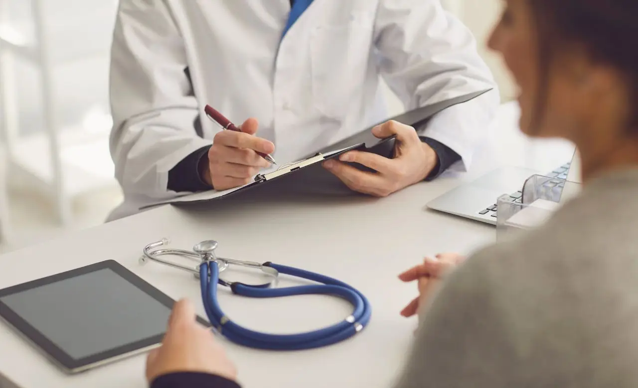 Il check-up salva cuore: ecco i sei esami fondamentali per ogni uomo under 40