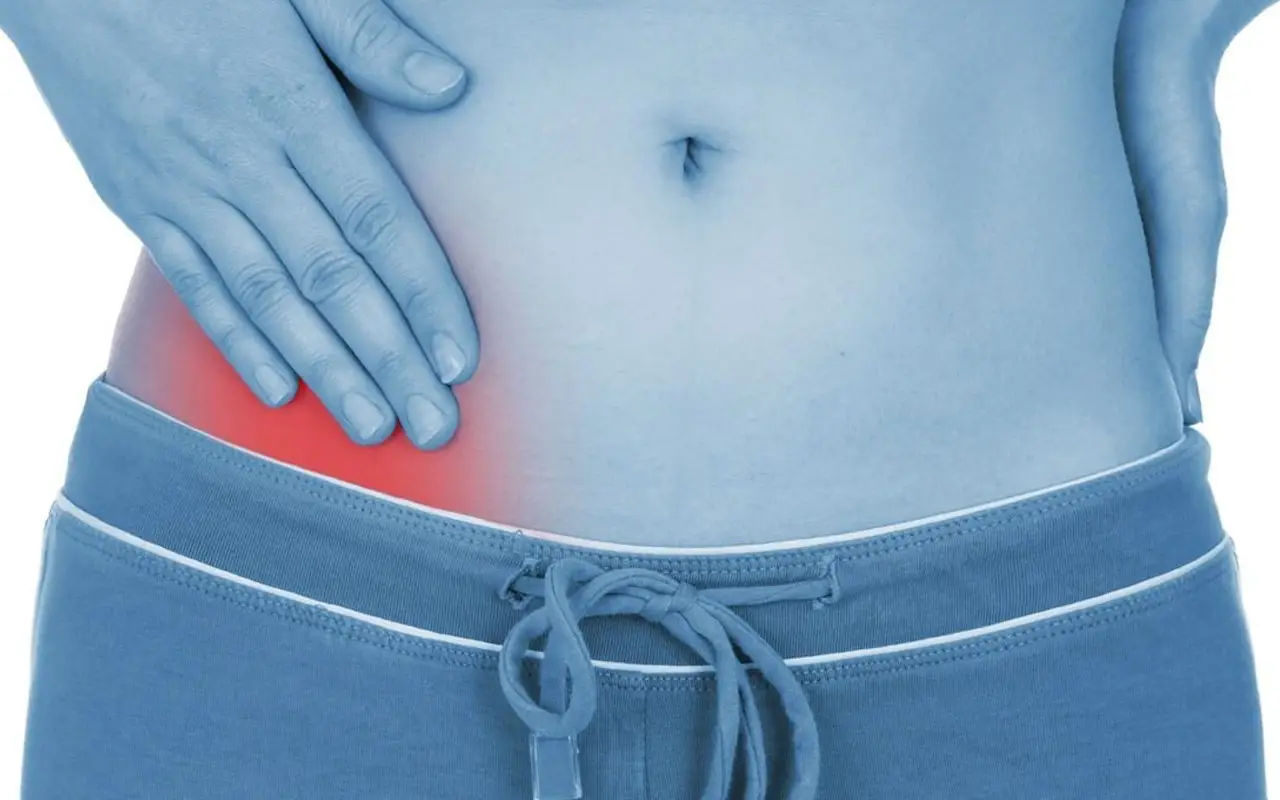 Pancia gonfia e dolore? Potrebbe essere questo parassita comune a infestare il tuo stomaco