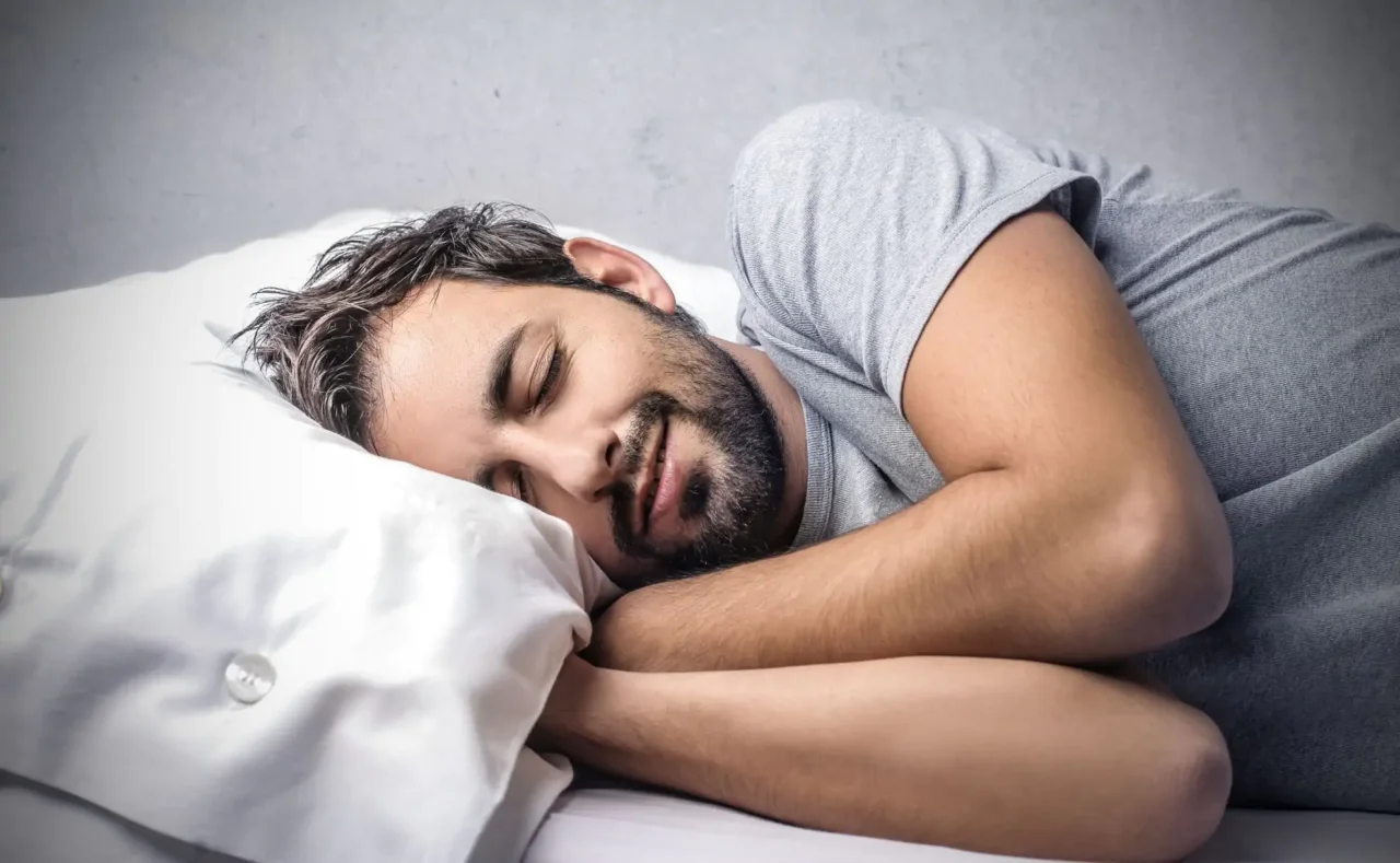 Non mangiare questo la sera: ti impedisce di dormire profondamente