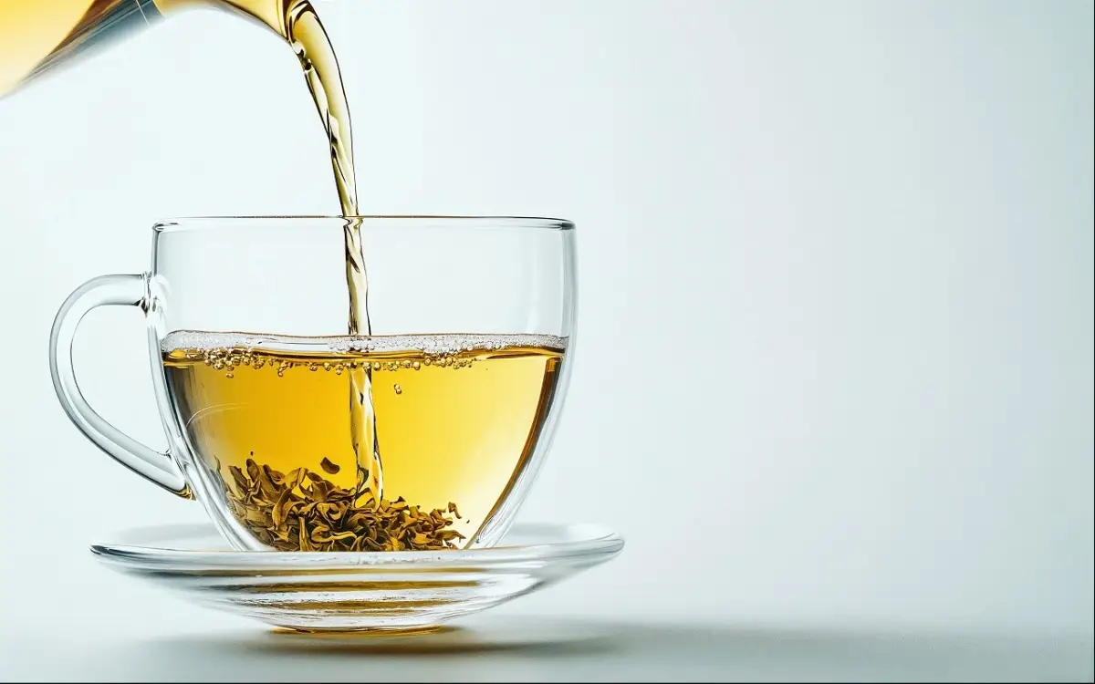 Attenzione a cosa bevi: ecco la bevanda che non ti fa ingrassare e aiuta la salute